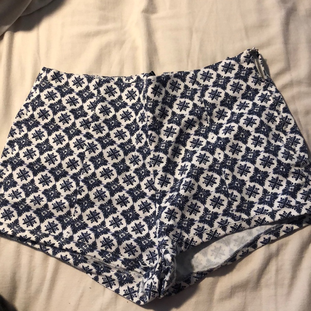 Dressy fun shorts